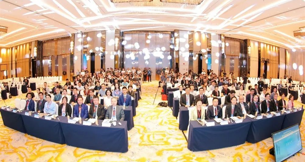 海峽兩岸醫學美容精英高峰論壇圓滿落幕！
